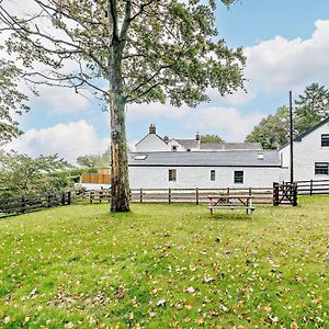 1 Bed In Lockerbie 93110 Villa Exterior photo