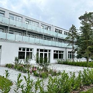 Nadmorski Otel Mrzeżyno Exterior photo