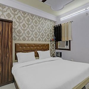 Oyo Flagship 86660 Hotel Rk Grand Lucknow Exterior photo