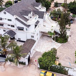 #11 Princess Apartments, 230Mt To Senegambia Strip Serrekunda Exterior photo