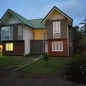 Five Bed Two-Storey Luxury House In 44 Perch Land In Bandaragama, Sri Lanka Villa Exterior photo