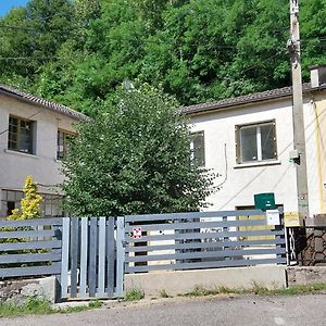 Studio Avec Jardin Et Barbecue, 2 Pers Daire Thiers Exterior photo