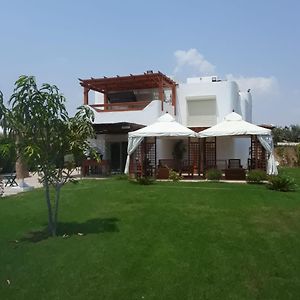 Alriv Alarobi Villa Qaryat ash Shamali Exterior photo