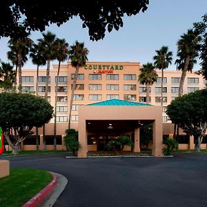 Courtyard By Marriott Cypress Anaheim / Orange County Otel Exterior photo