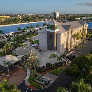 La Quinta By Wyndham Miami Airport West Otel Exterior photo