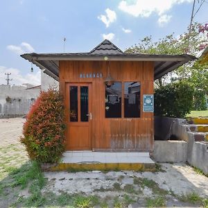 Reddoorz At Pondok Winagung Ciwidey Otel Exterior photo