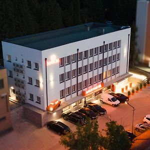 Dorm Bg Pet-Friendly Aparthotel Eski Zağra Exterior photo