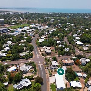 'Botanica Aguila' Chic Nightcliff Balcony Pad Daire Darwin Exterior photo