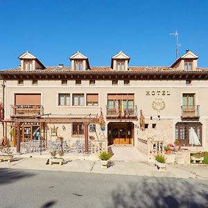 Hotel Puerta Sepúlveda Exterior photo