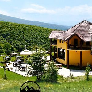 N'Bjeshke Te Guri I Zi Otel Prizren Exterior photo