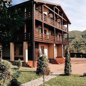 Садиба Казка Otel Vizhenka Exterior photo