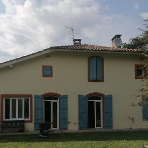 Chambre La Noyeraie Daire Saint-Nicolas-de-la-Grave Exterior photo