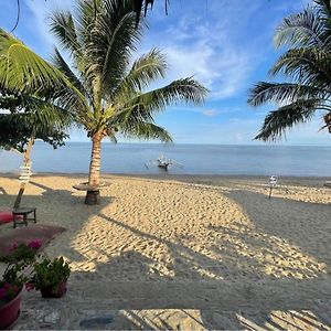 Mecaja Beach House Otel Roxas  Exterior photo