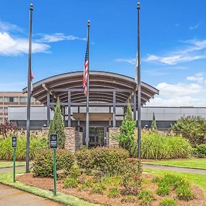 Doubletree By Hilton Columbus Otel Exterior photo