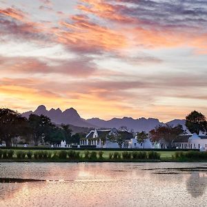 Vergenoegd Loew Boutique Hotel & Spa Cape Town Exterior photo