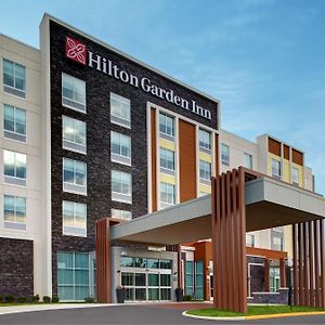 Hilton Garden Inn Manassas Exterior photo