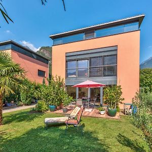 Casa Oliver, Tra La Calanca E I Castelli Di Bellinzona Daire Grono Exterior photo