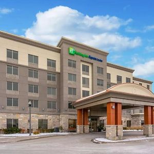 Holiday Inn Express & Suites Vaughan-Southwest, An Ihg Hotel Exterior photo