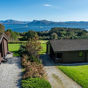 Armadale Castle Cabins Ardvasar  Exterior photo