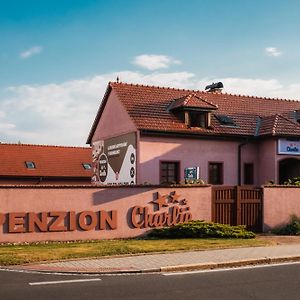 Penzion Charlie Otel Mohelnice Exterior photo