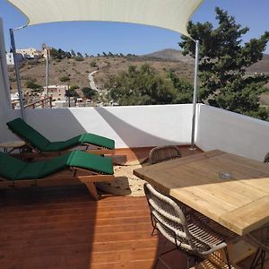 Syros Village Suites Vári Exterior photo