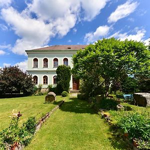 Penzion Medvedi Paseka Otel Nová Bystřice Exterior photo