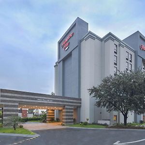 Hampton By Hilton Monterrey Galerias Obispado Otel Exterior photo