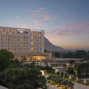 Doubletree By Hilton Jaipur Amer Otel Exterior photo