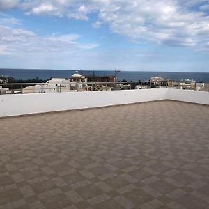 Grand S+1 Avec Vaste Terrasse Panoramique Otel Chott Meriem Exterior photo