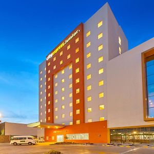 City Express Junior By Marriott Leon Centro De Convenciones Otel Exterior photo