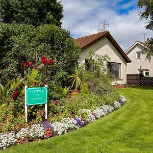 Cloyfin B And B Bed & Breakfast Coleraine Exterior photo