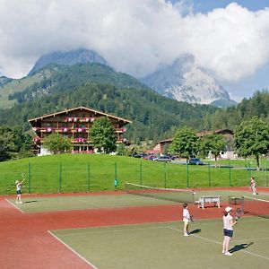 Gasthaus Mitterjager Otel Kirchdorf in Tirol Exterior photo