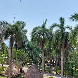 Hotel Marbrissa Puerto Barrios Exterior photo