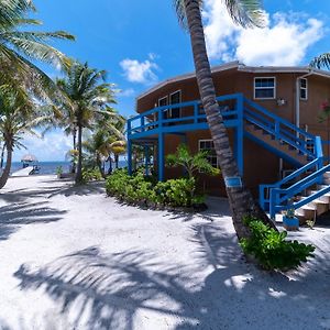 White Sands Cove Otel San Pedro  Exterior photo