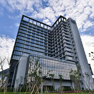 Four Points By Sheraton Taipei Bali Otel Exterior photo