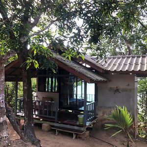 The Big House Villa Koh Chang Ranong Exterior photo