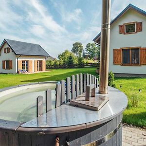 Beautiful Home In Poleczyno With Wifi Exterior photo