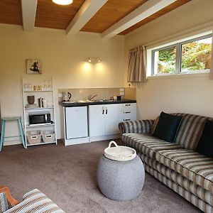 Quiet. Comfy Oasis In Whangarei Daire Exterior photo