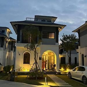 Peony Villa - Sonasea Van Don, Quang Ninh Cai Rong Exterior photo