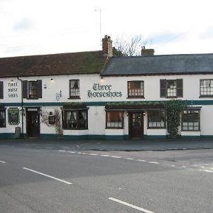 The Three Horseshoes Otel Drayton Parslow Exterior photo