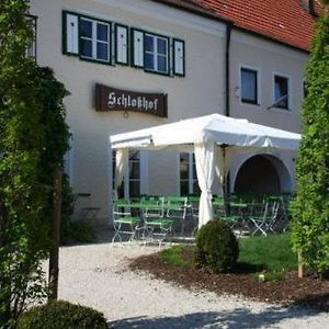 Schlosshof Anno 1743 Otel Wolnzach Exterior photo