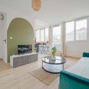Complete 1Br With Balcony Only 5 Min. On Foot To Metro By Doorman Daire Saint-Ouen  Exterior photo