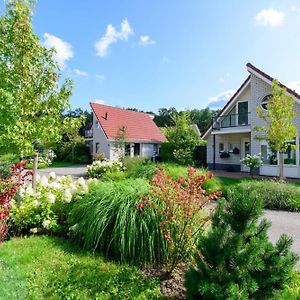 De Mors Bungalow Nabij Zwembad En Golfbaan Villa Delden Exterior photo