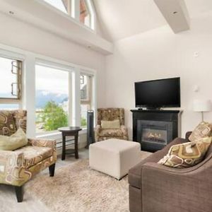 Lakeview Splendor- 7Br Penthouse Bliss Combo Unit Daire Harrison Hot Springs Exterior photo