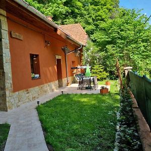 Tündérerdő Villa Miskolc Exterior photo