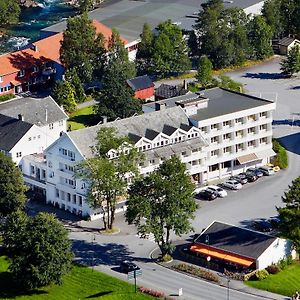 Kinsarvik Fjordhotel, BW Signature Collection Exterior photo