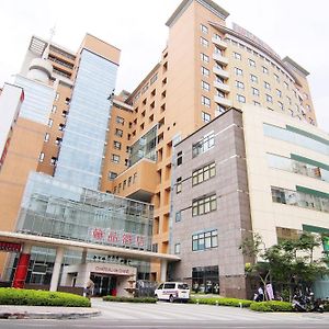 Chateau De Chine Xinzhuang Otel Taipei Exterior photo