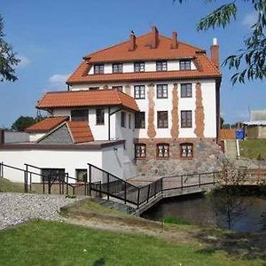 Pensjonat Bobrowy Dwor Bed & Breakfast Szelków Stary Exterior photo