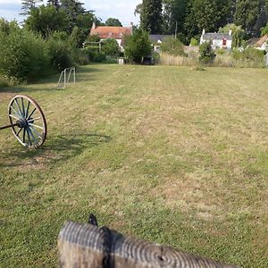 Pastelle Bed & Breakfast Le Controis-en-Sologne Exterior photo