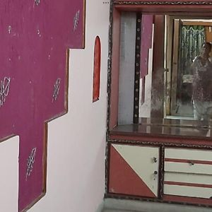 Sree Satya Nivas Opp. Sbi Srinagar Vizag Daire Visakhapatnam Exterior photo